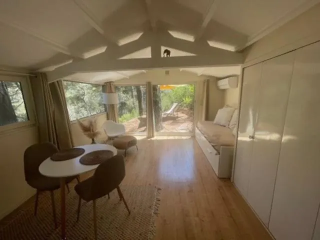Le Charmeur - Le Chalet Attrape-Coeur Aix-en-Provence França
